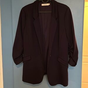 Ricki’s 3/4 Sleeve Blazer